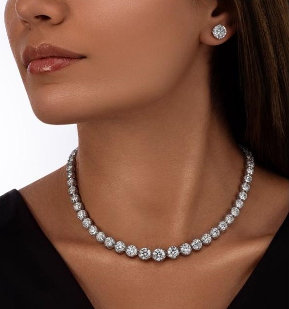 Solitaire Pendant 6